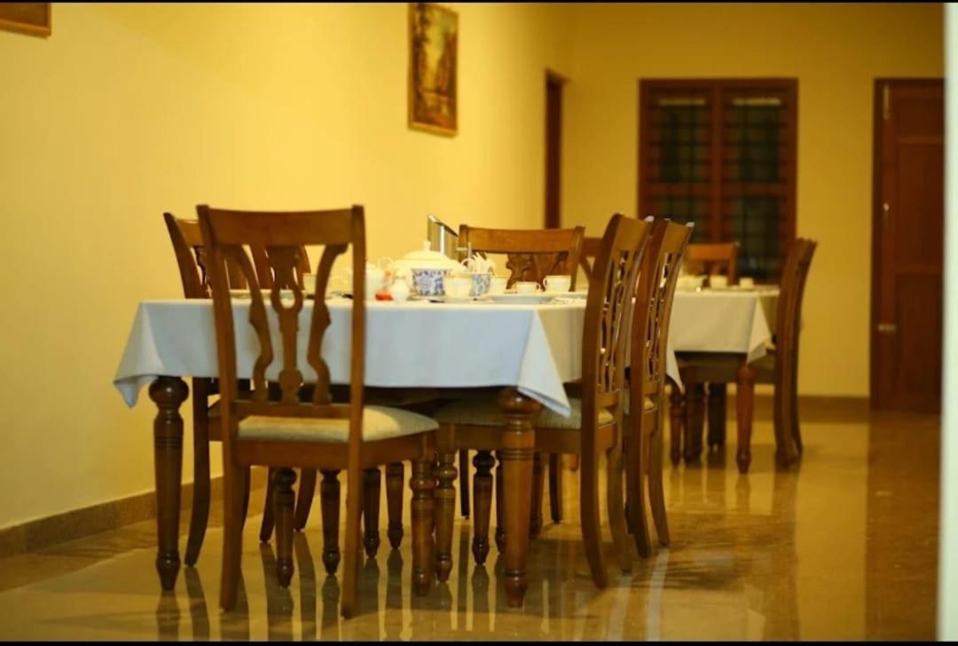 Bed and Breakfast Shola County Vattavada Экстерьер фото