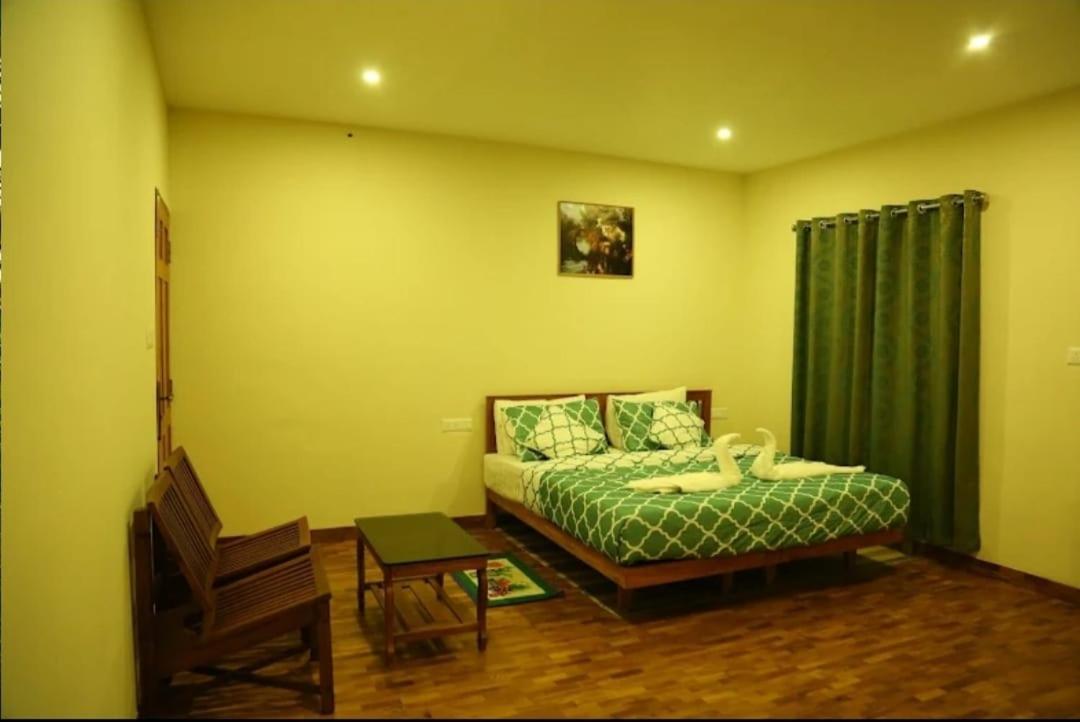 Bed and Breakfast Shola County Vattavada Экстерьер фото